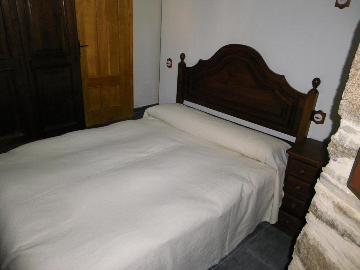 Casa Rural Los Cabritos De Tomas Пуебла де Санабрия Екстериор снимка